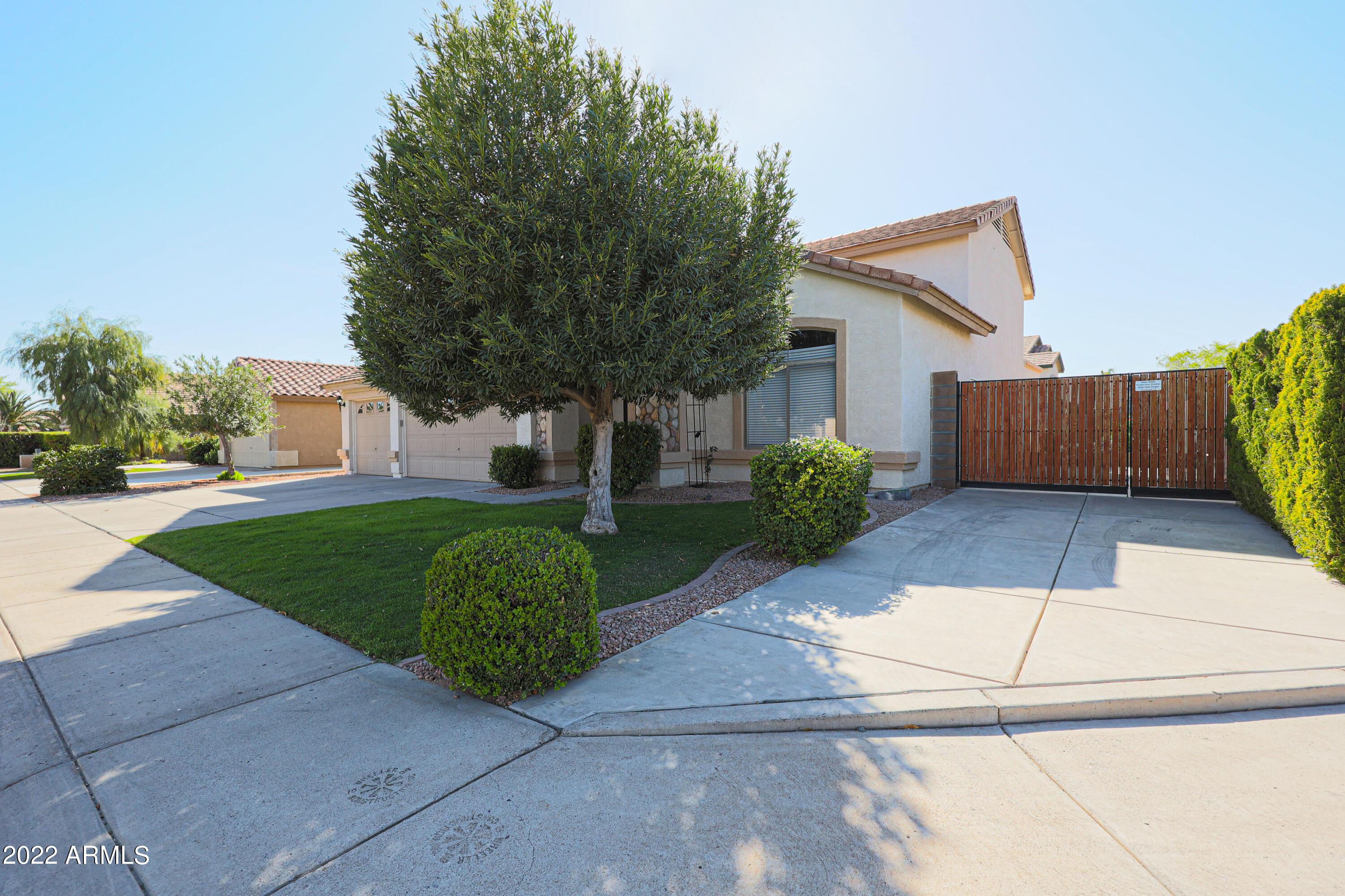 16146 N 158th Avenue, Surprise, AZ 85374