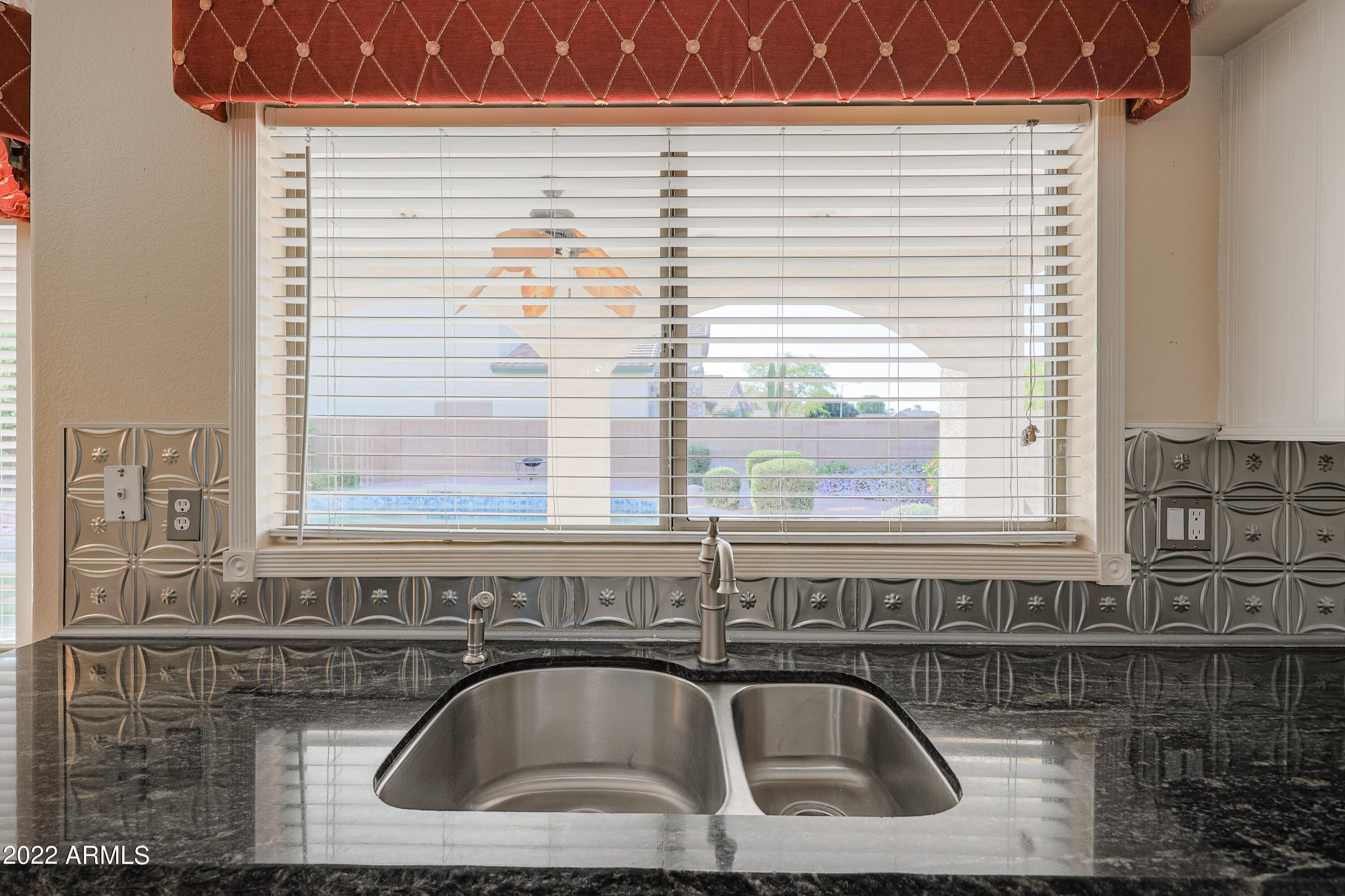 16146 N 158th Avenue, Surprise, AZ 85374