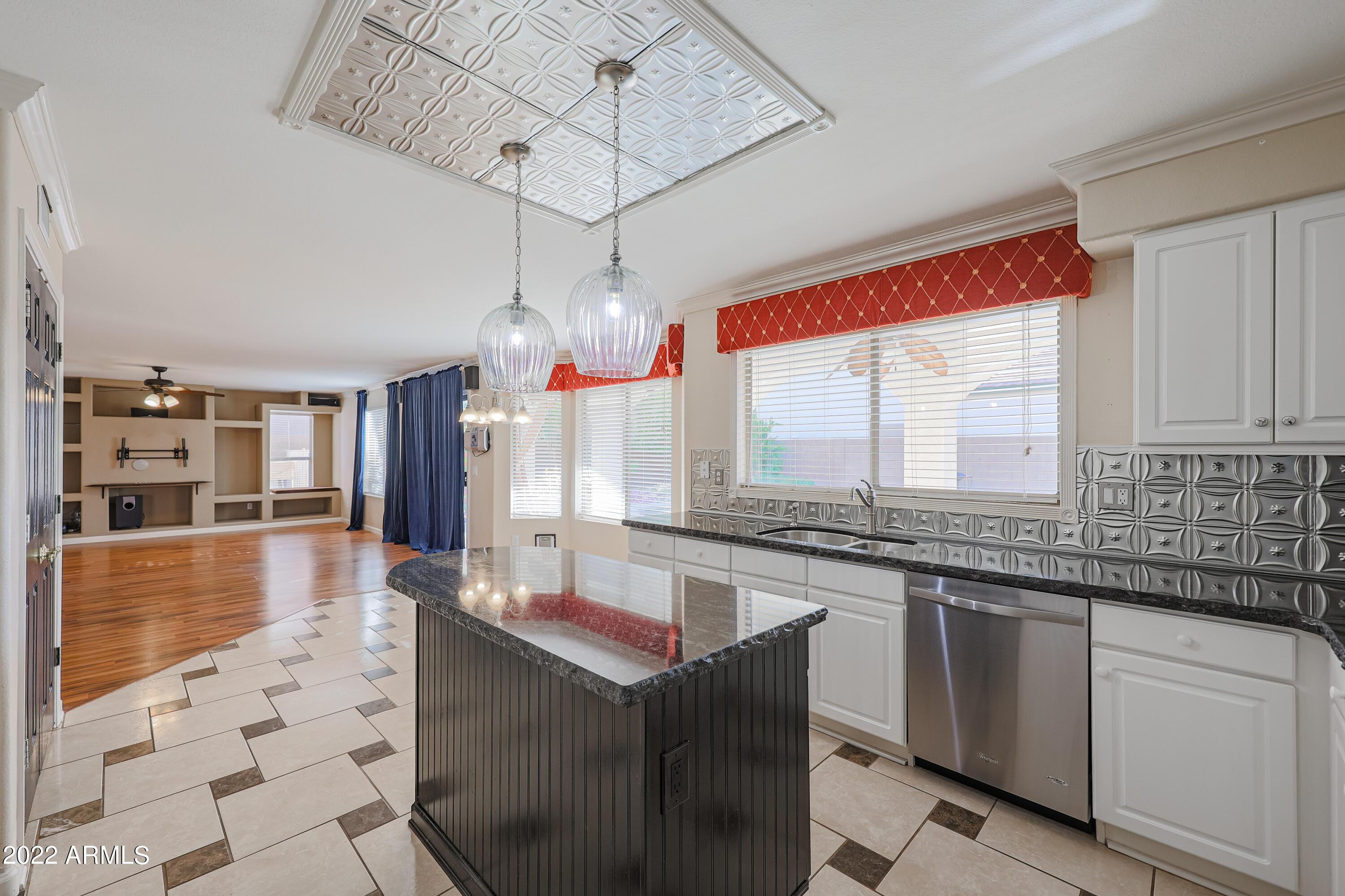 16146 N 158th Avenue, Surprise, AZ 85374