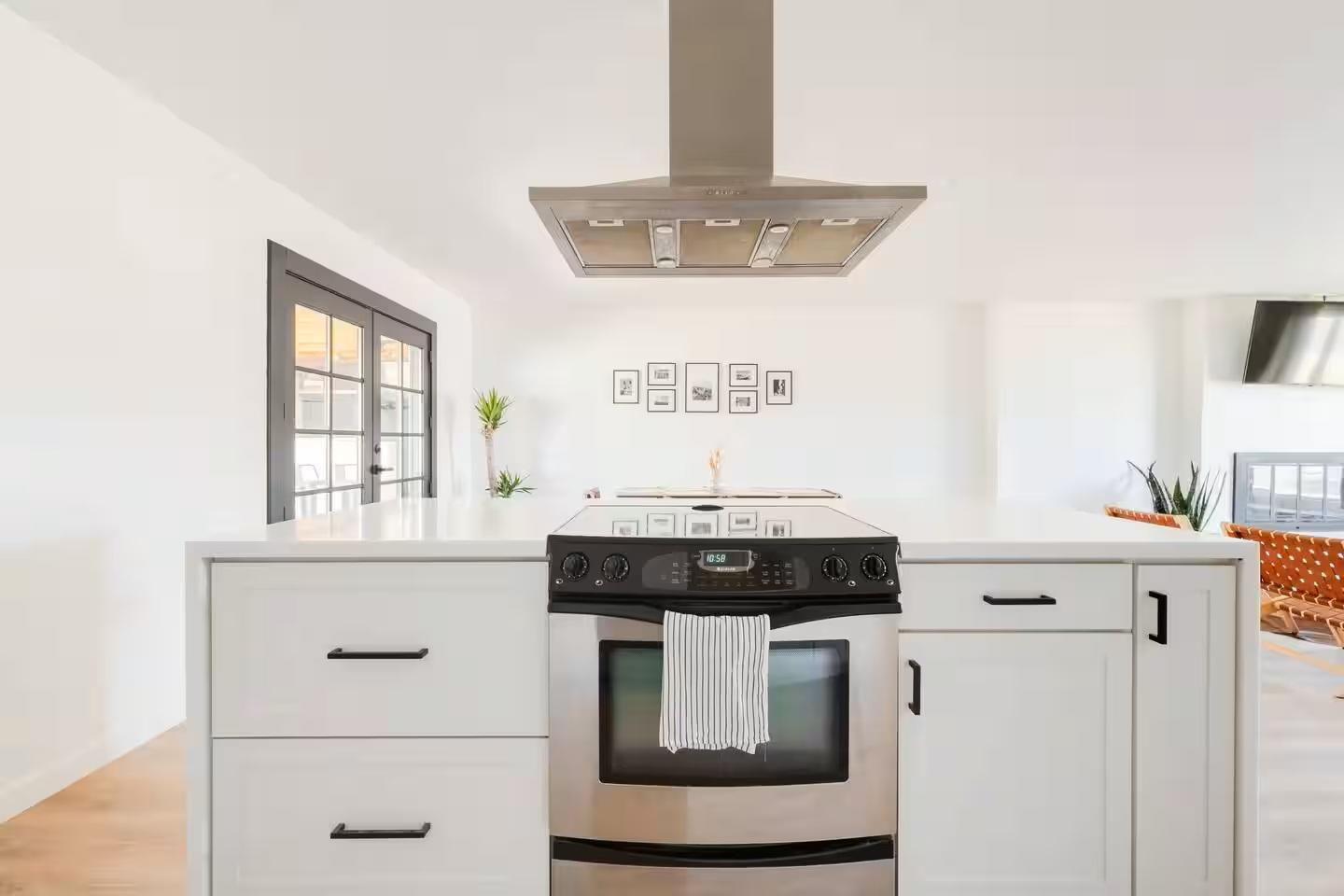 8447 E Vernon Avenue, Scottsdale, AZ 85257