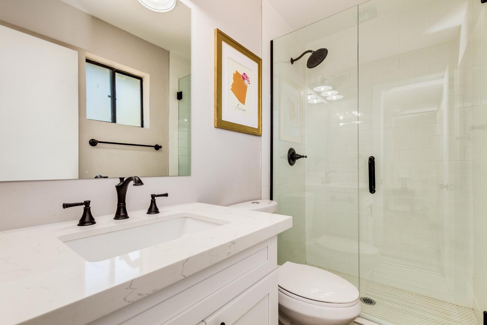 16 W Geneva Drive, Tempe, AZ, 85282