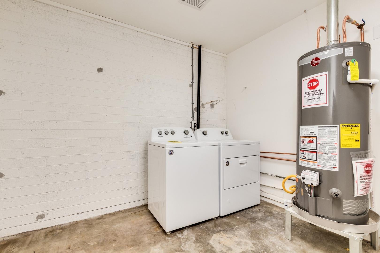 16 W Geneva Drive, Tempe, AZ, 85282