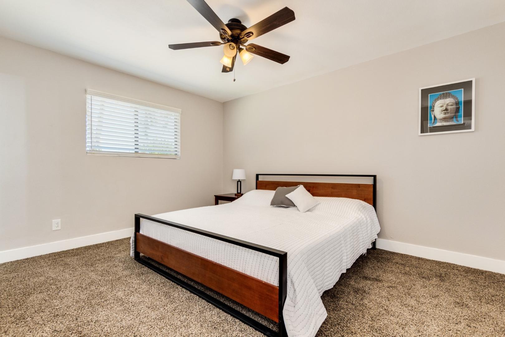 16 W Geneva Drive, Tempe, AZ, 85282