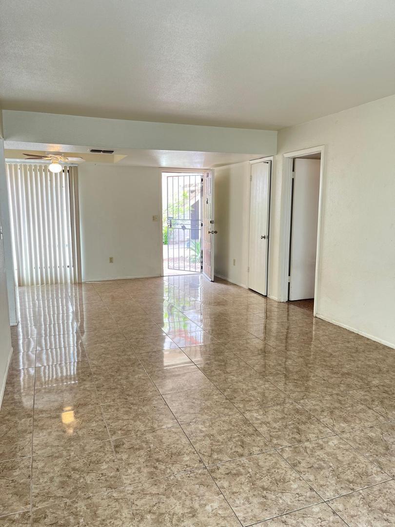 3119 W Cochise Drive UNIT 110, Phoenix, AZ, 85051