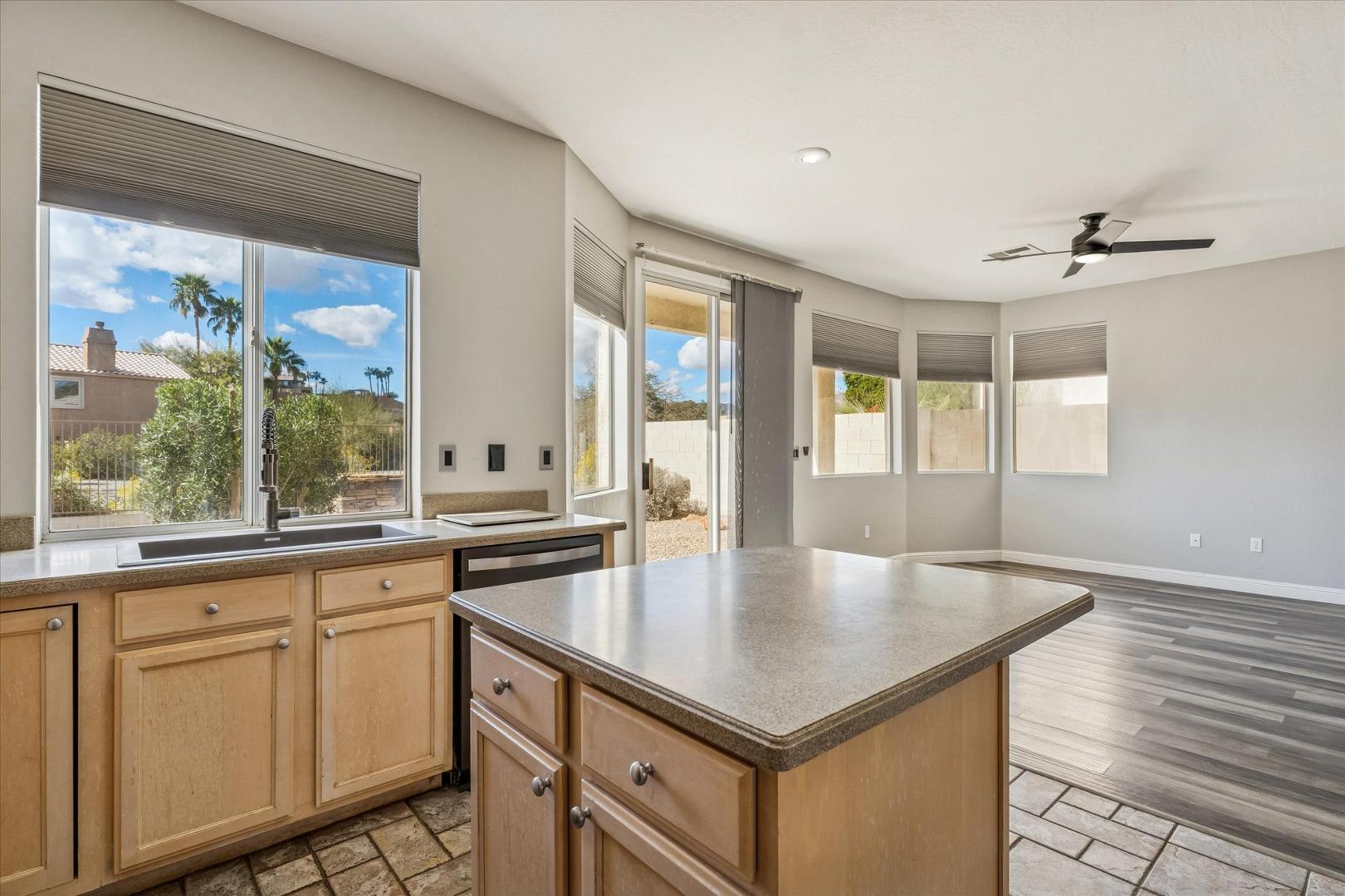 16666 S 21st Street, Phoenix, AZ, 85048