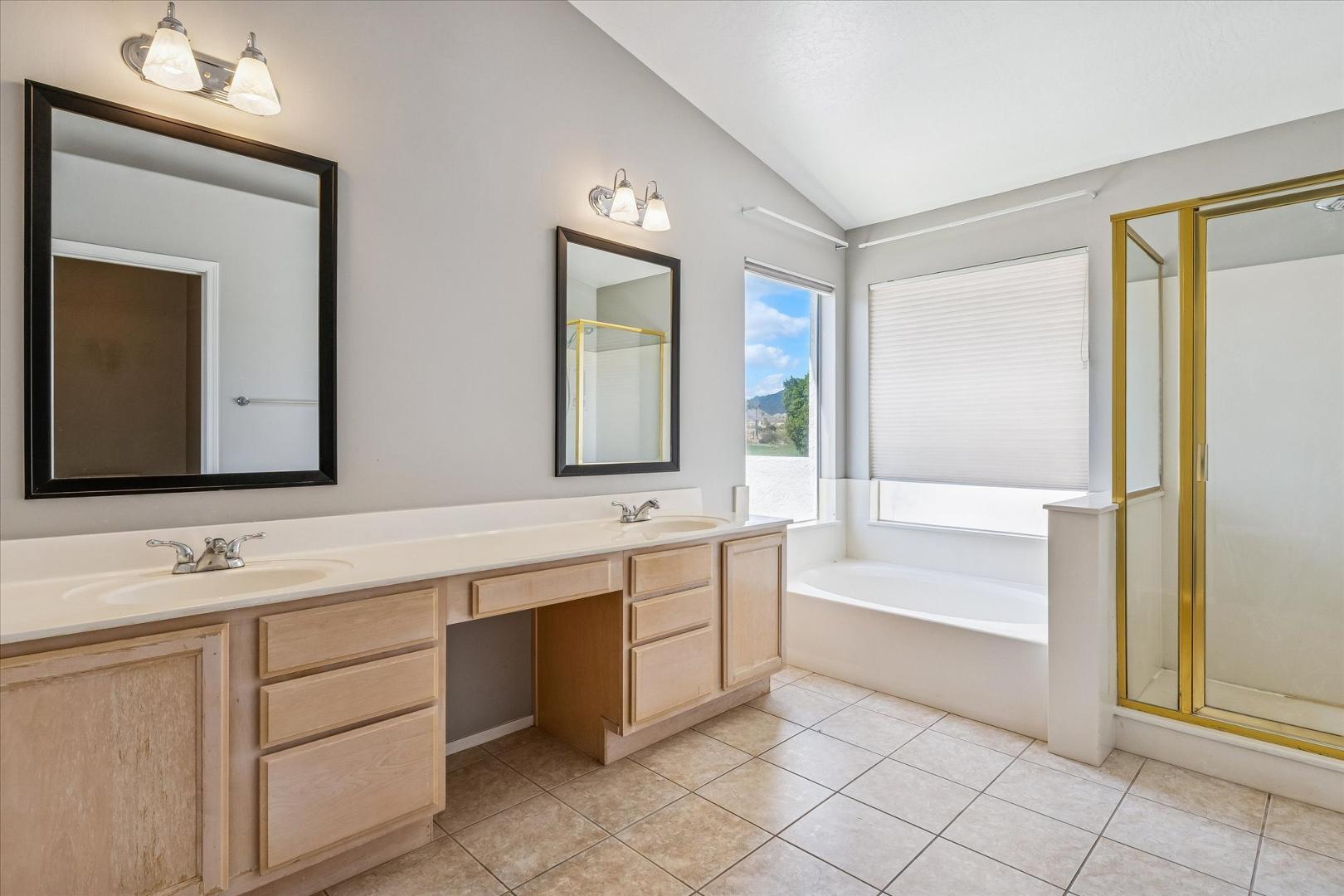 16666 S 21st Street, Phoenix, AZ, 85048