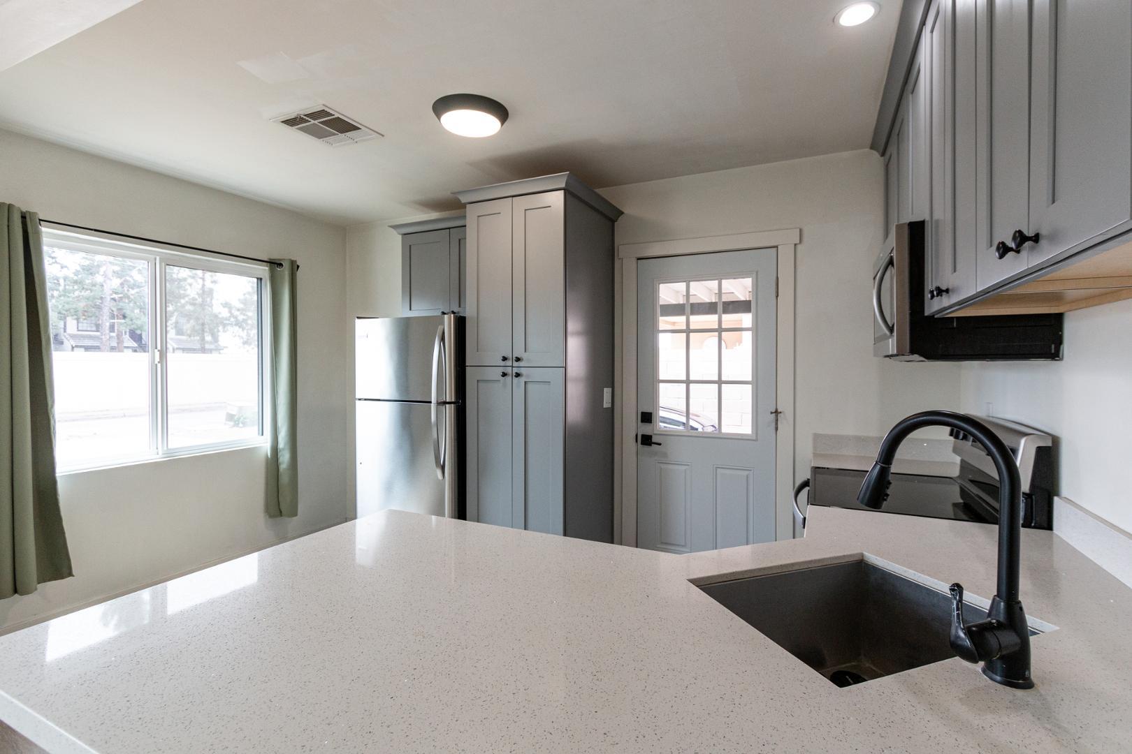 114 E Elliot, Gilbert, AZ, 85234