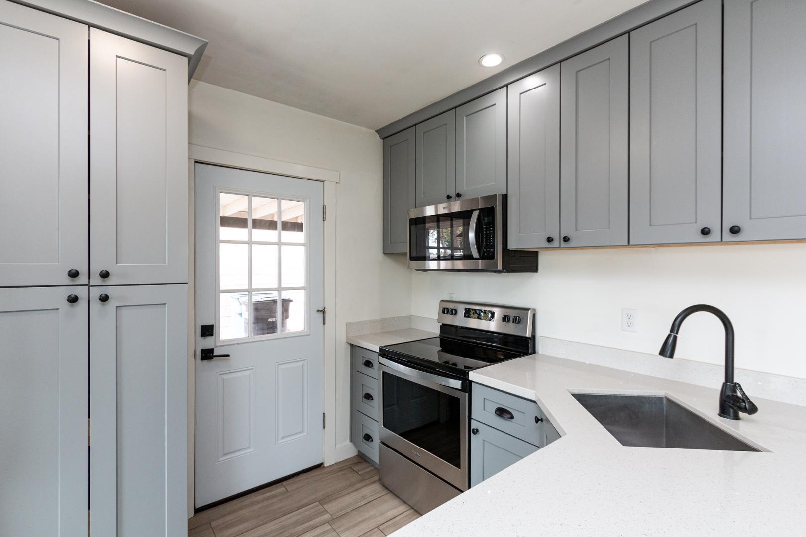 114 E Elliot, Gilbert, AZ, 85234