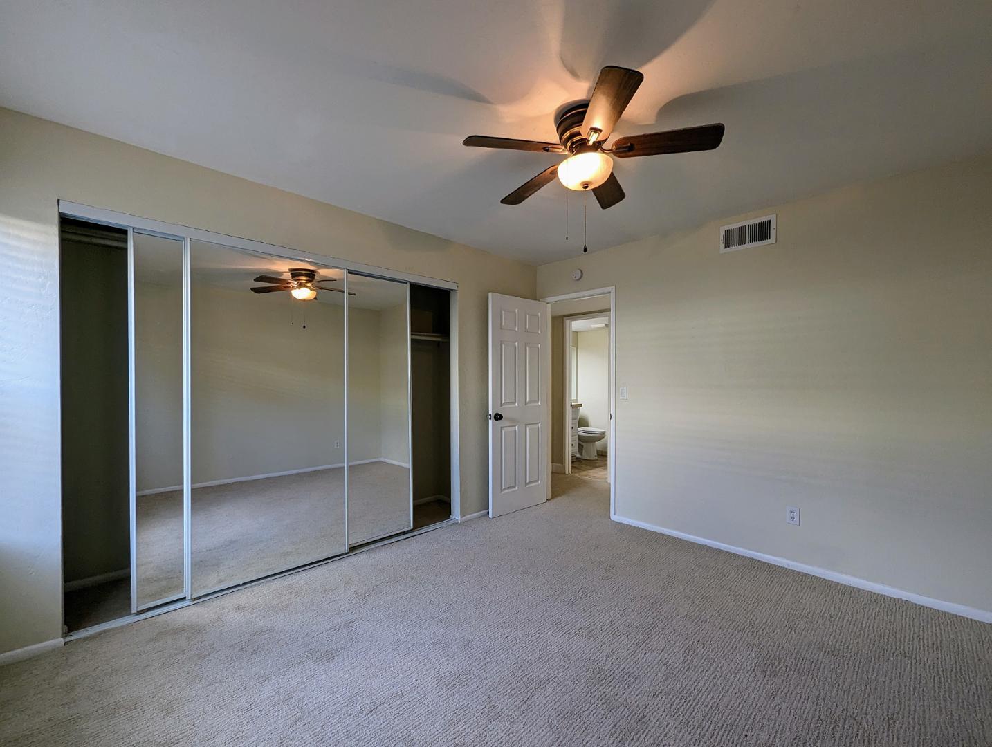 720 E Alice Avenue Unit 102, Phoenix, AZ 85020