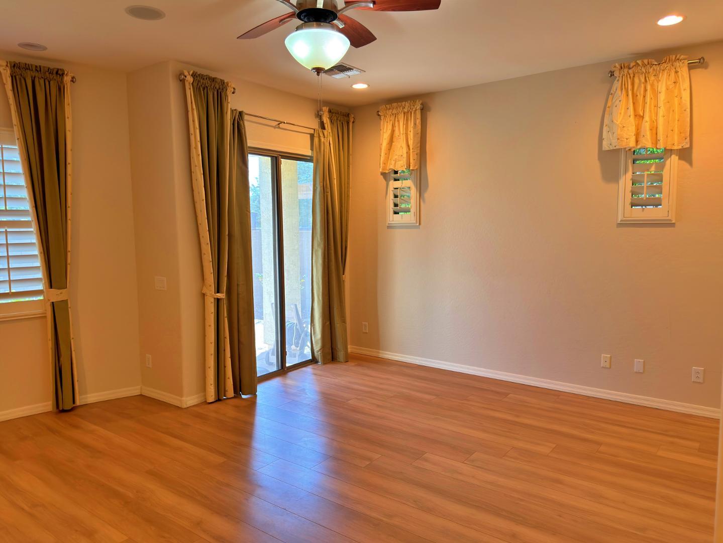 737 E Charlevoix Avenue, Gilbert, AZ, 85297