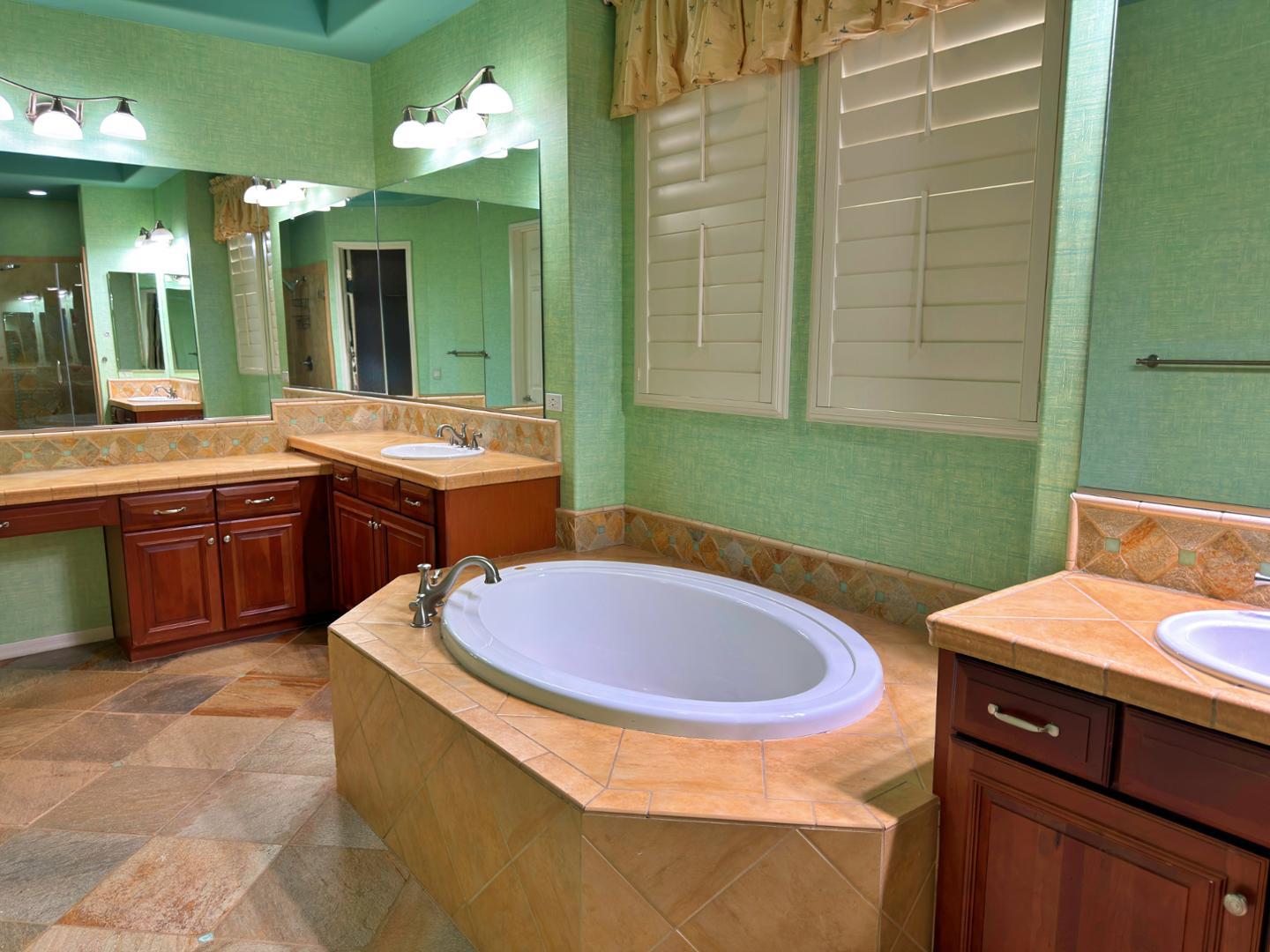 737 E Charlevoix Avenue, Gilbert, AZ, 85297