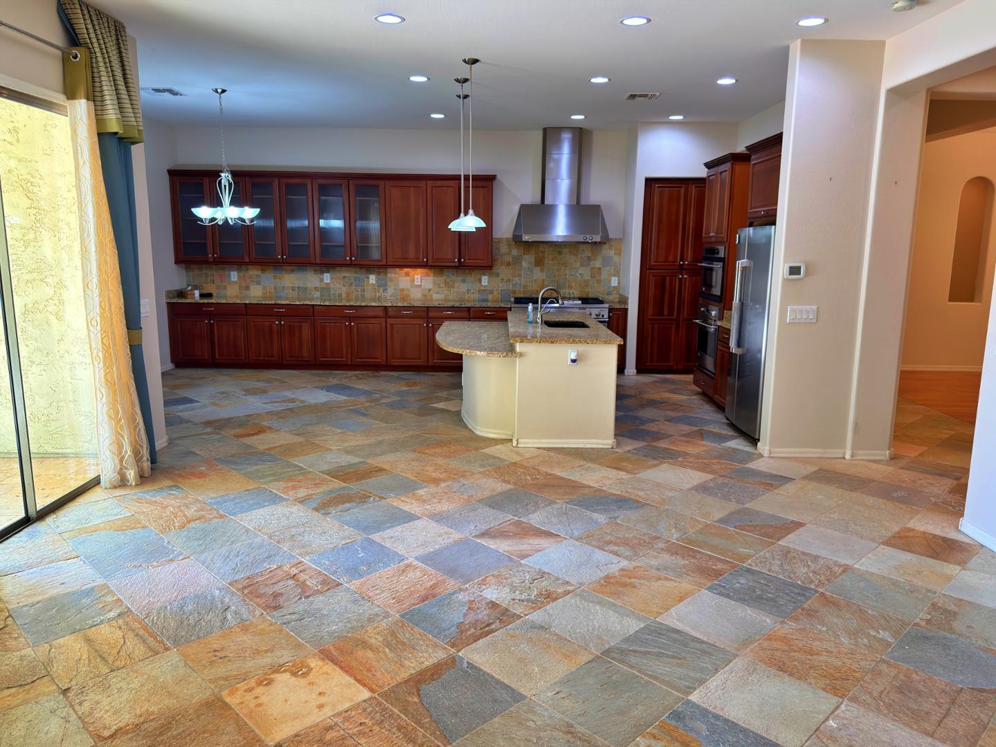 737 E Charlevoix Avenue, Gilbert, AZ, 85297