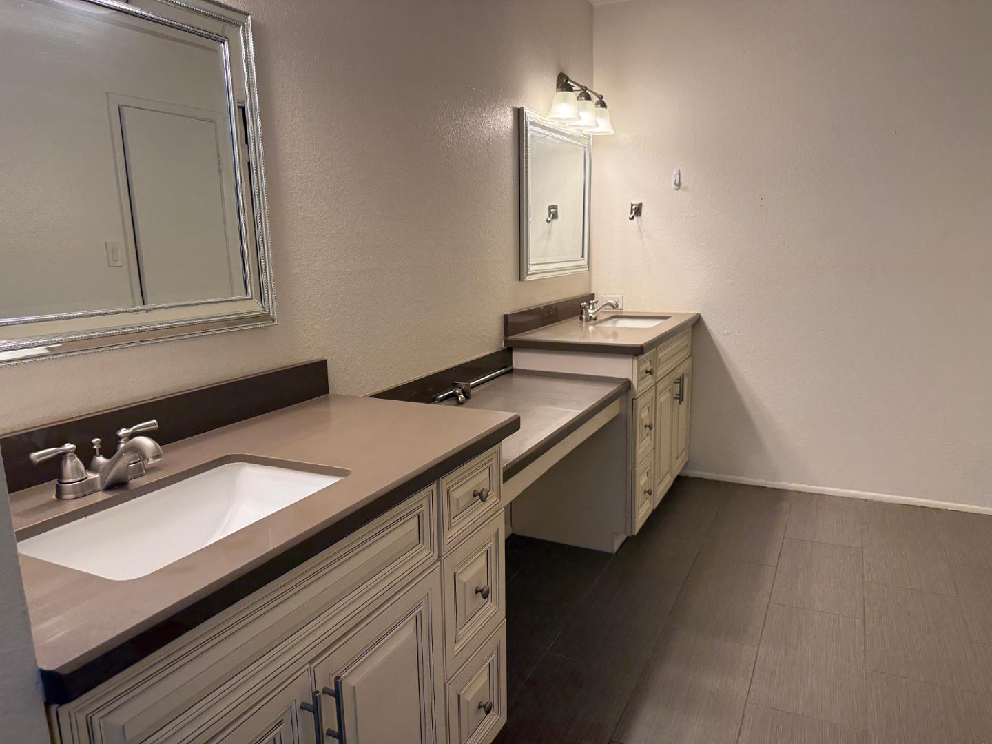 8244 E Valley Vista Drive, Scottsdale, AZ 85250