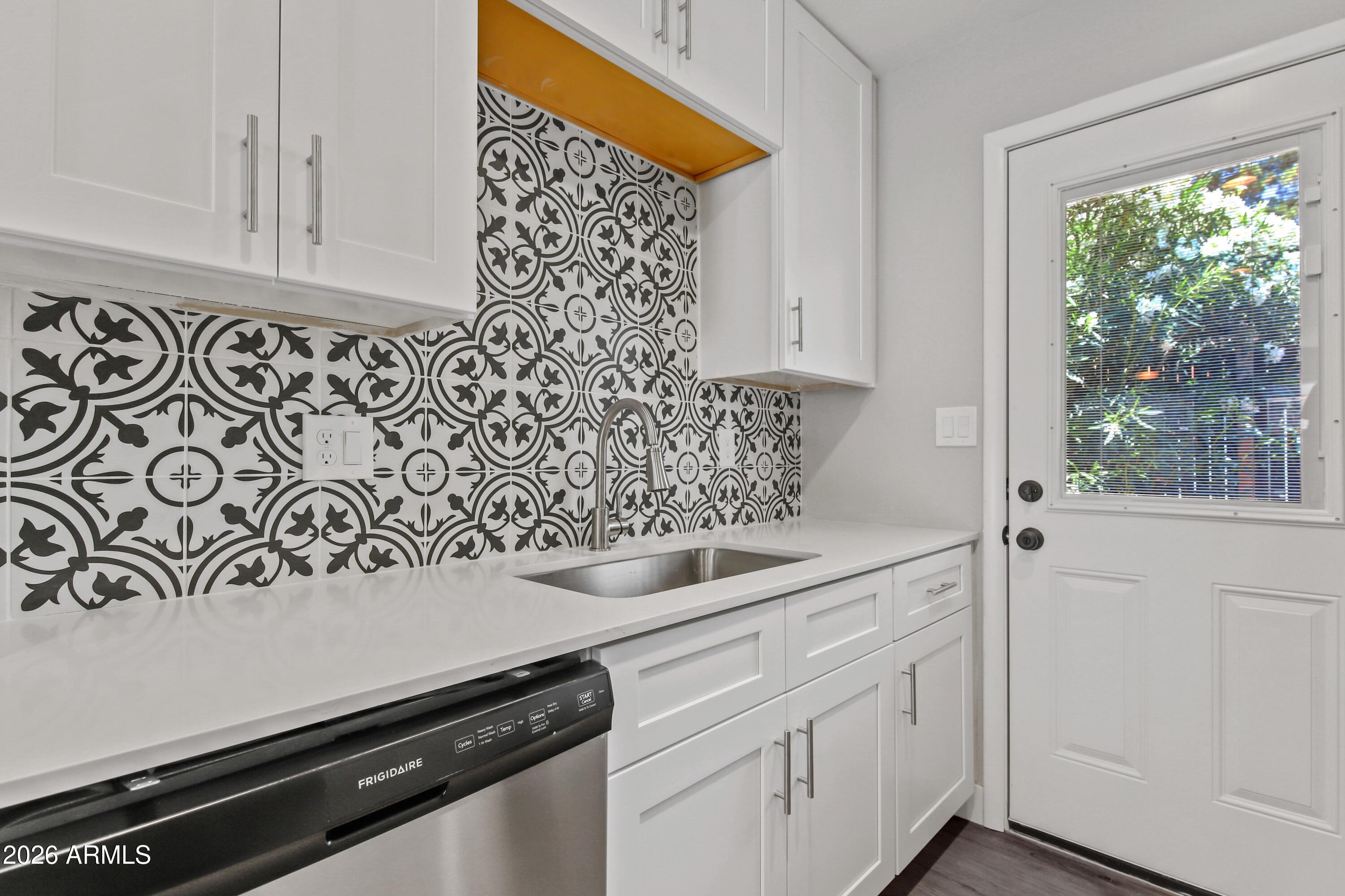 35 W Medlock Drive UNIT 2, Phoenix, AZ, 85013