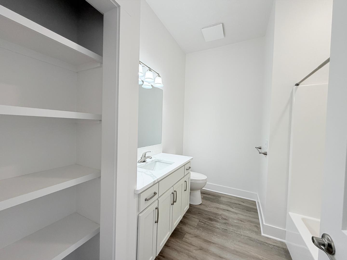 Image 11 For 237 Bridge Road