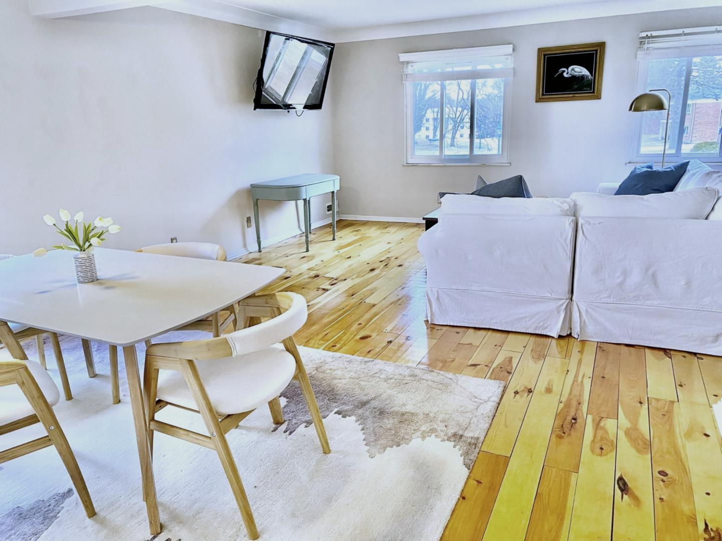 Image 3 For 4033 Hillandale  4 Or D