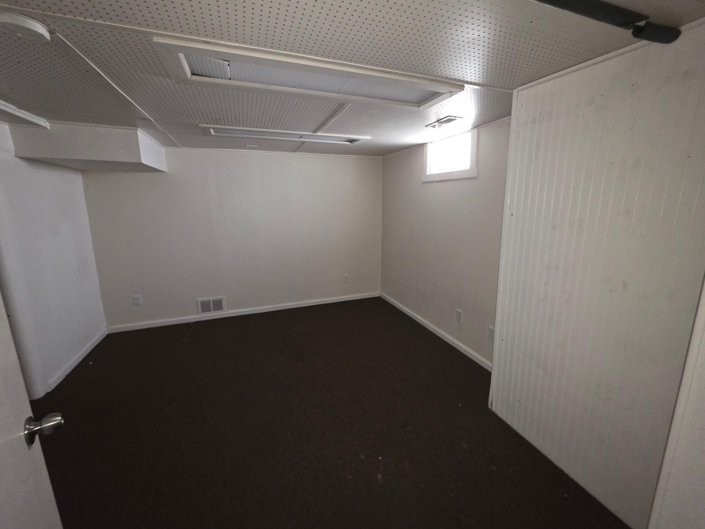 Image 16 For 2637 Greenway Street