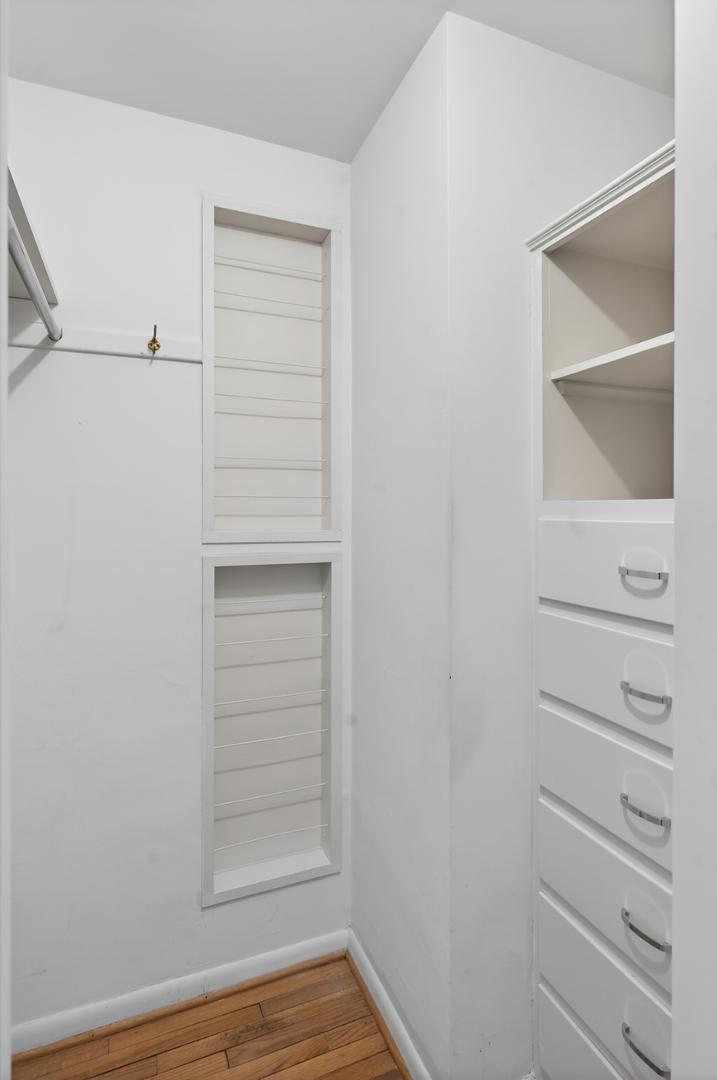 Image 23 For 3845 Hillandale Road Lower