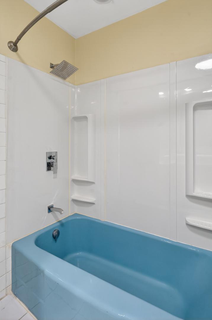 Image 31 For 3845 Hillandale Road Lower