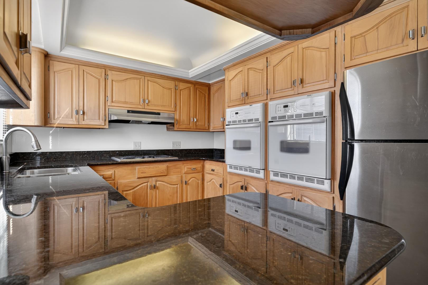 Image 15 For 3845 Hillandale Road Lower