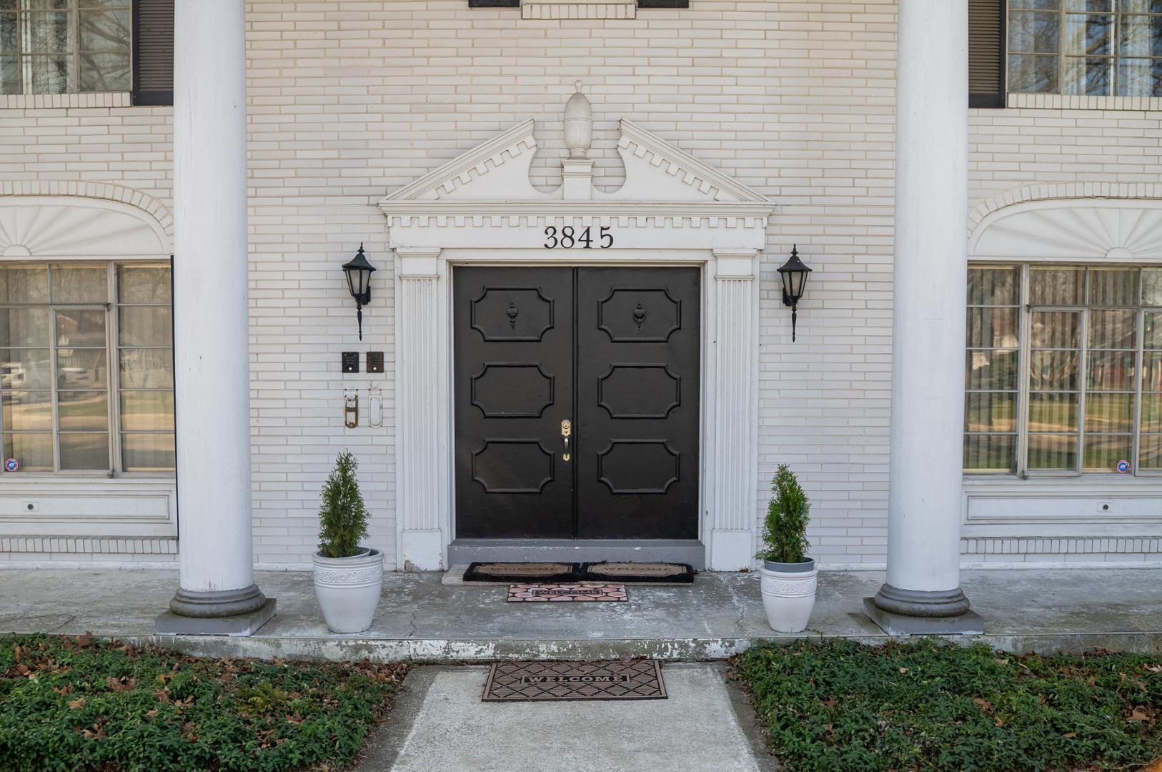 Image 4 For 3845 Hillandale Road Lower