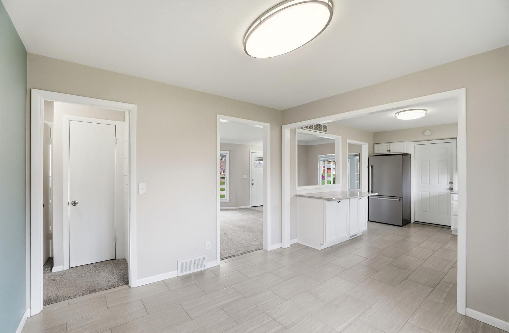 Image 16 For 5159 Grosse Point Parkway