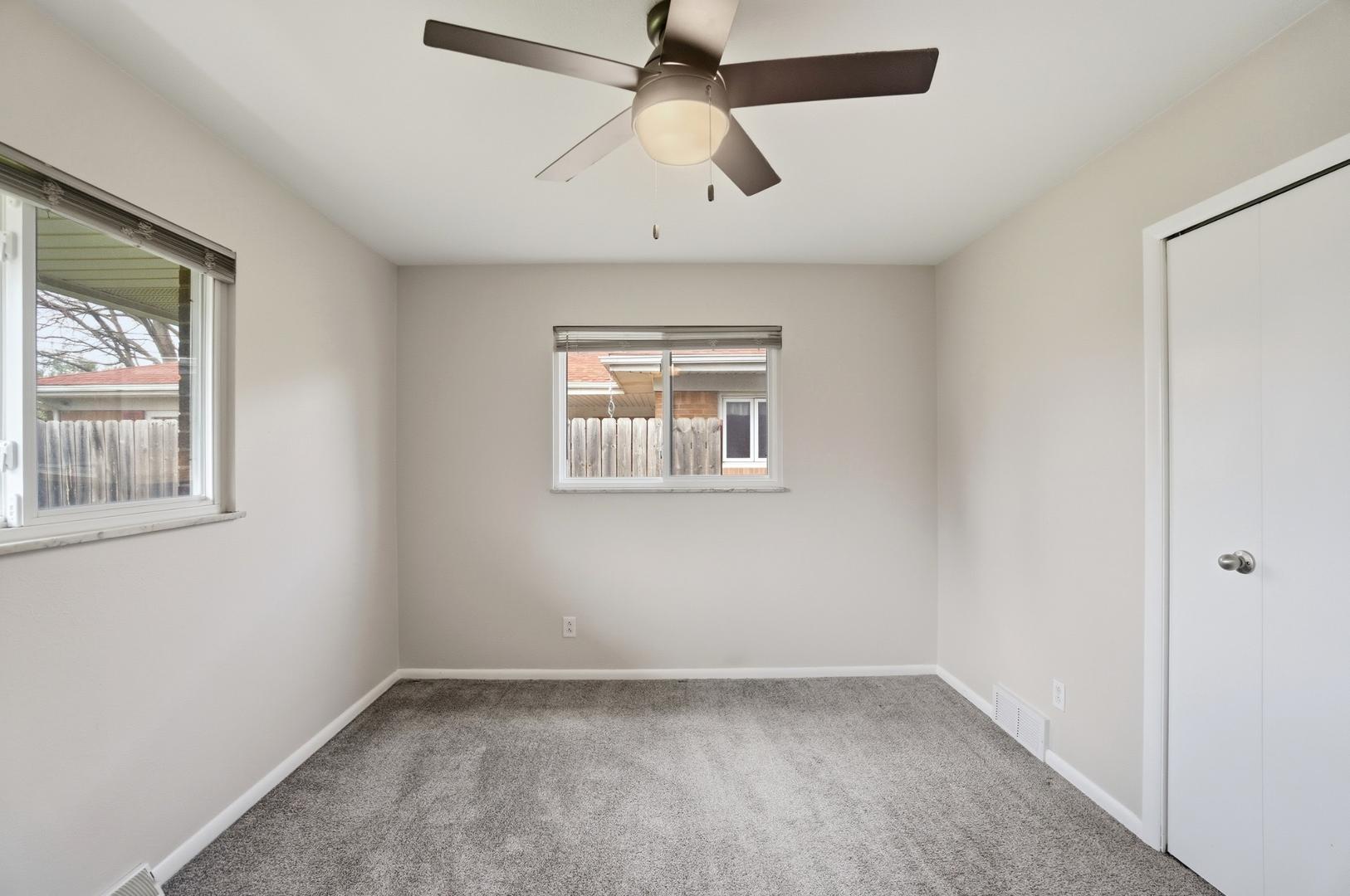 Image 18 For 5159 Grosse Point Parkway