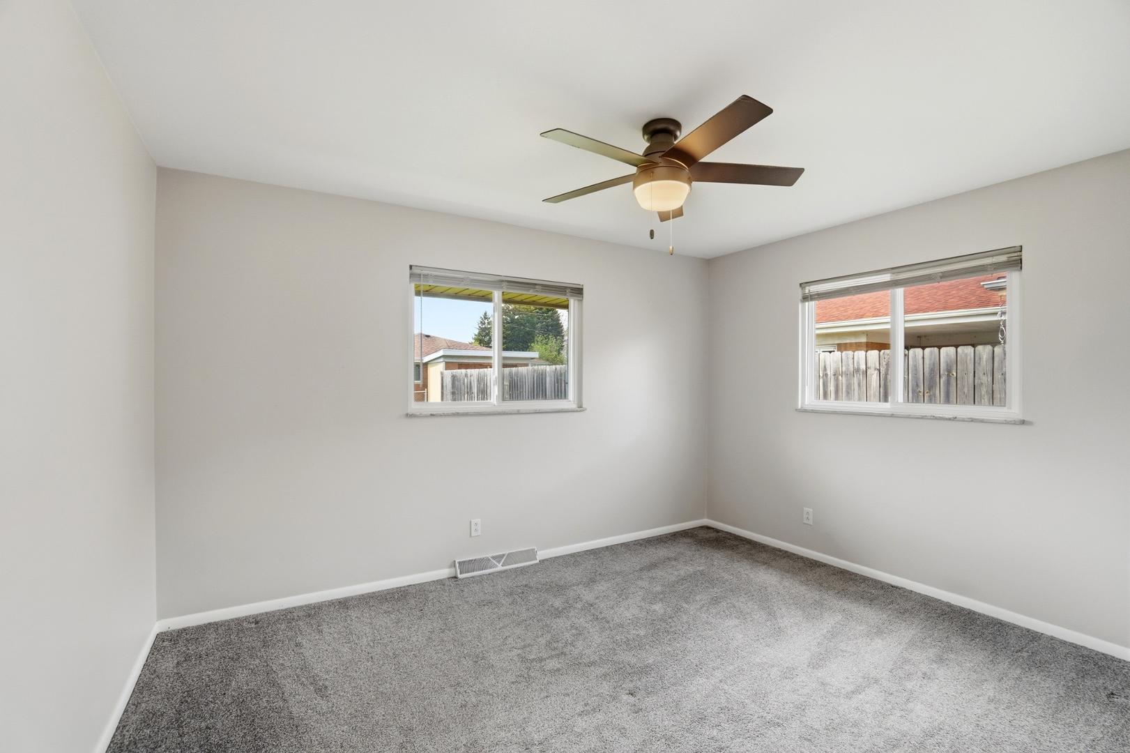 Image 17 For 5159 Grosse Point Parkway