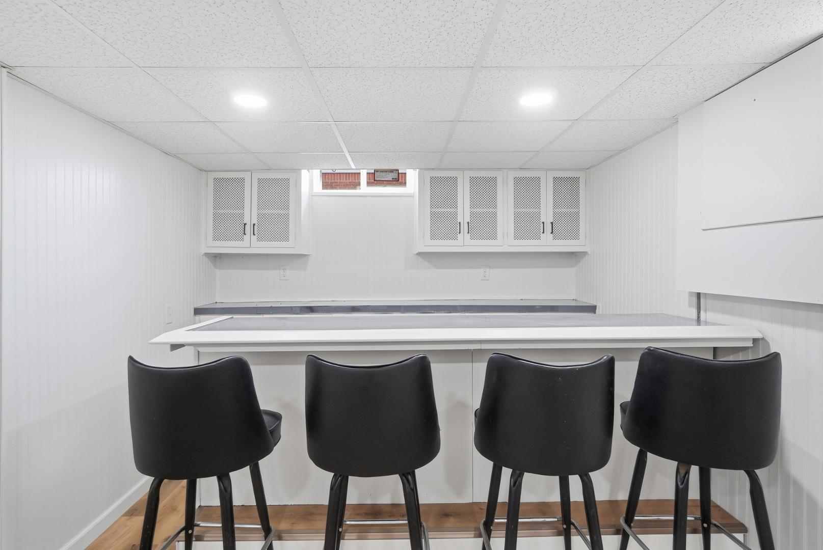 Image 27 For 5217 Grosse Point Parkway