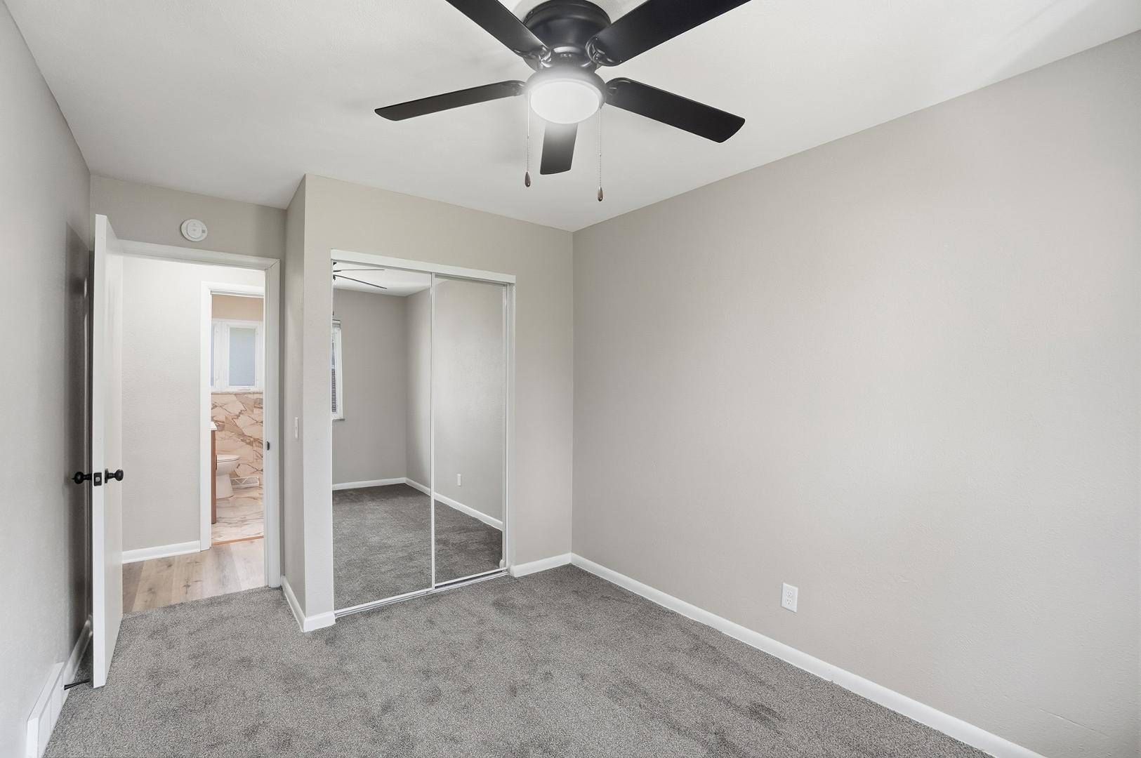 Image 22 For 5217 Grosse Point Parkway