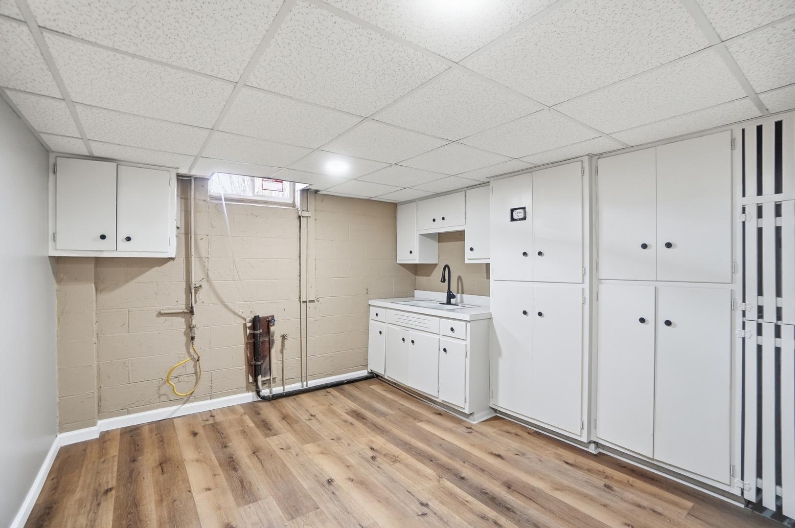 Image 38 For 5217 Grosse Point Parkway