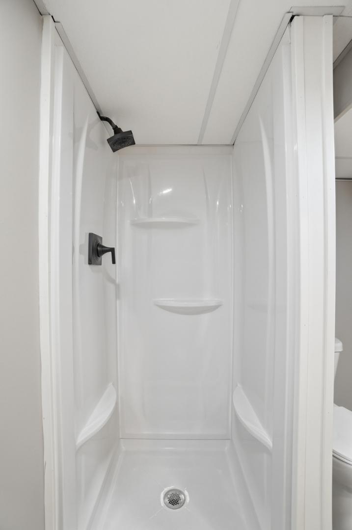 Image 37 For 5217 Grosse Point Parkway