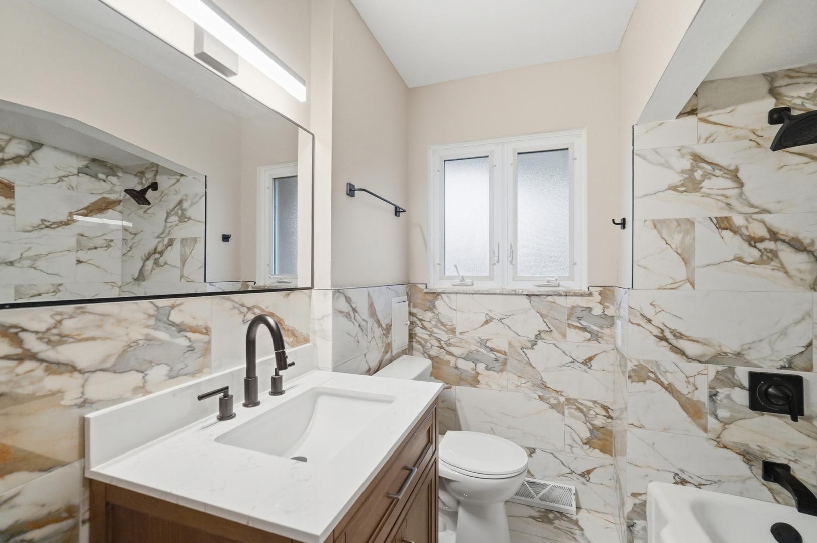 Image 23 For 5217 Grosse Point Parkway