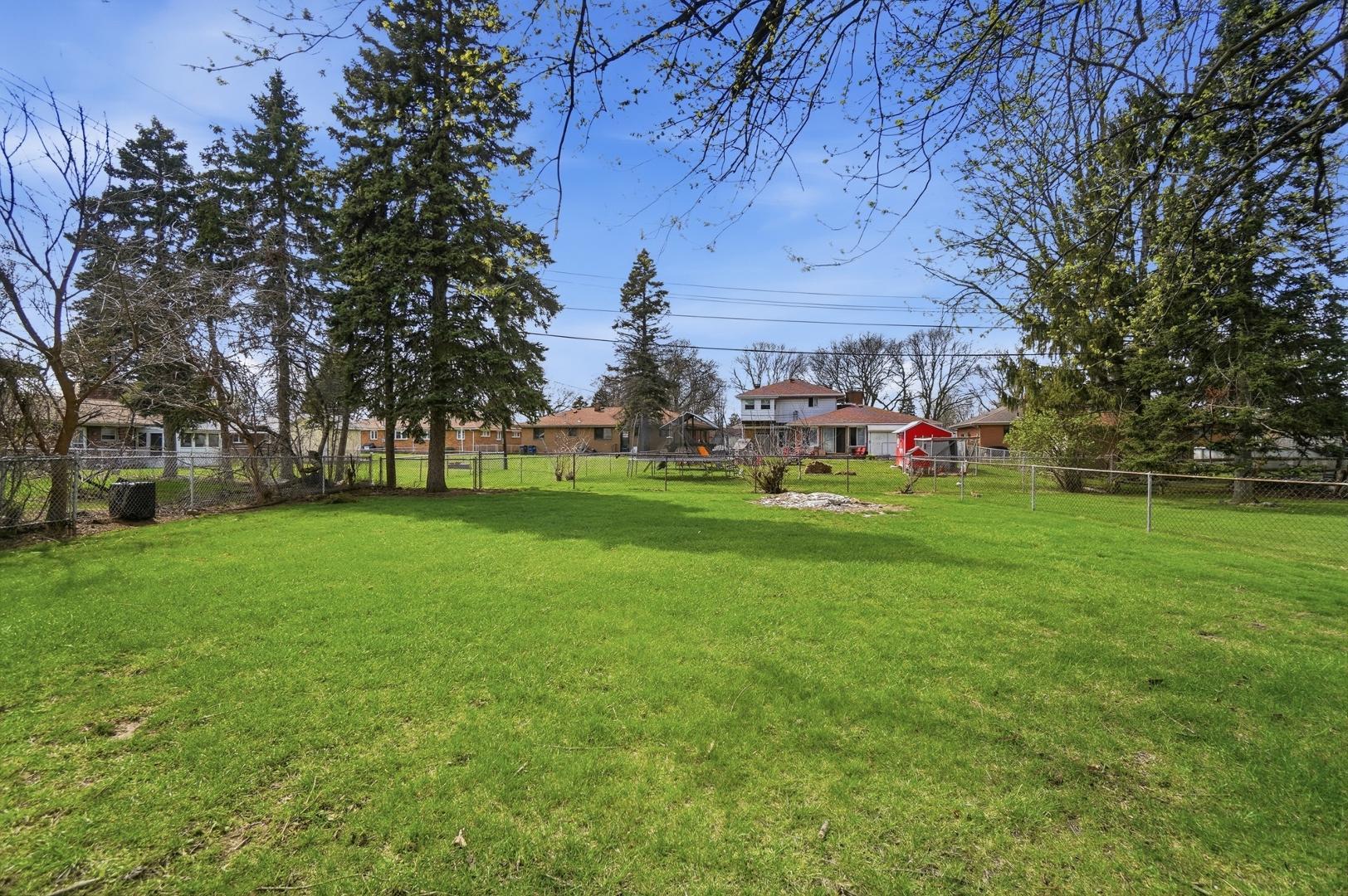 Image 43 For 5217 Grosse Point Parkway