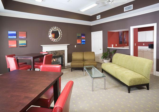https://cdn.rentalbeast.com/listings/1461596393868_1047541.jpg.rbm