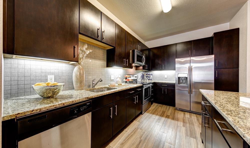 https://cdn.rentalbeast.com/listings/1487611737136_1350240.jpg.rbm