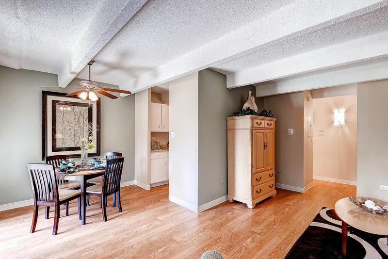 https://cdn.rentalbeast.com/listings/1497453439044_1515475.jpg.rbm