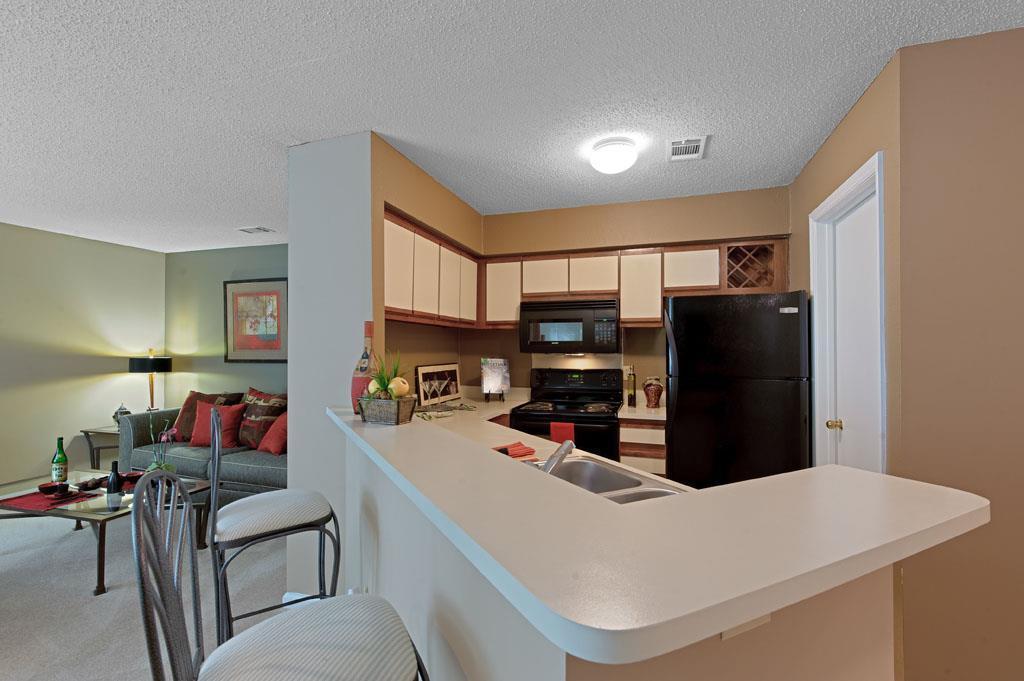 https://cdn.rentalbeast.com/listings/1497646608121_1521426.jpg.rbm