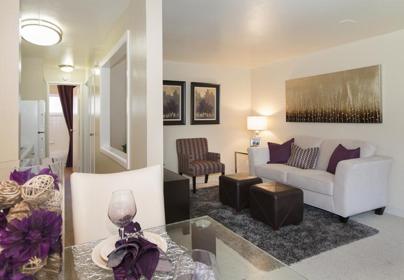 https://cdn.rentalbeast.com/listings/1501273726840_1589898.jpg.rbm