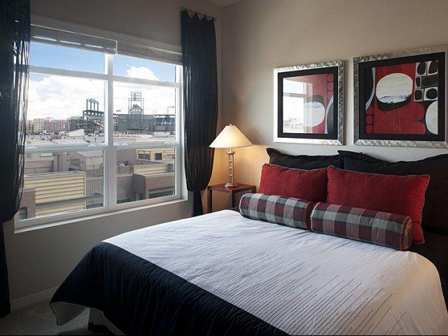 https://cdn.rentalbeast.com/listings/1506360995139_1714094.jpg.rbm