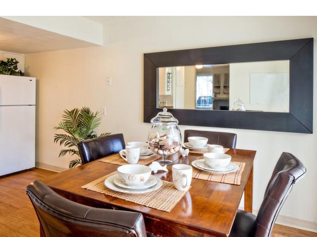 https://cdn.rentalbeast.com/listings/1506981341109_1726578.jpg.rbm