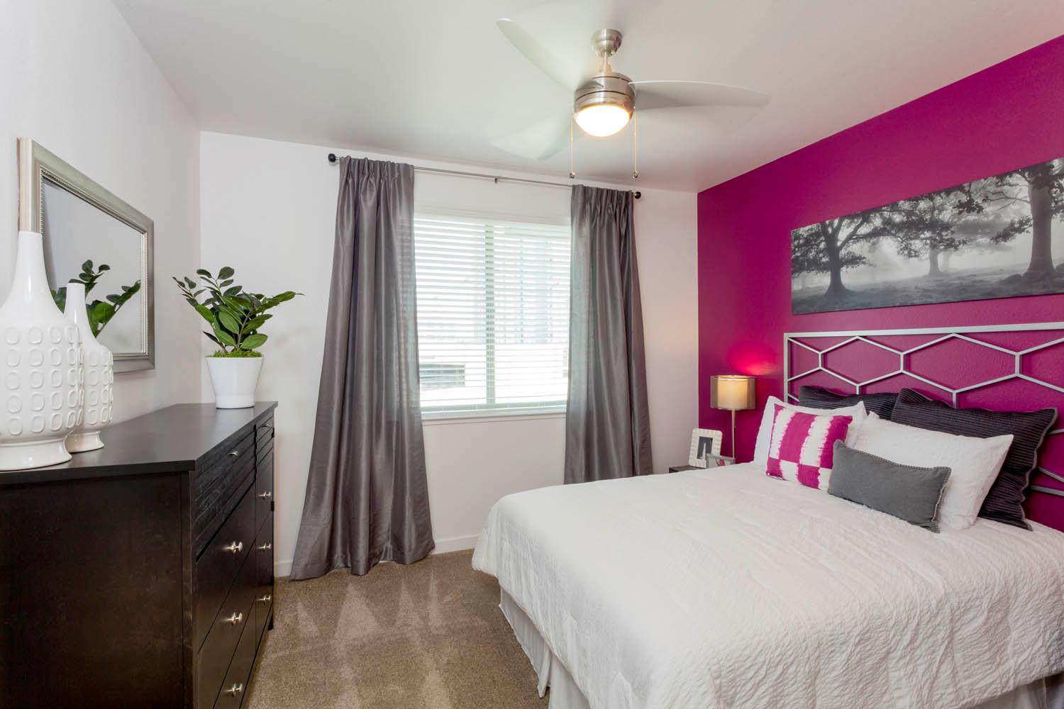 https://cdn.rentalbeast.com/listings/1517946716812_1980778.jpg.rbm