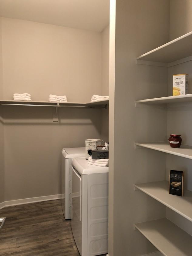 https://cdn.rentalbeast.com/listings/1518561061978_1993369.jpg.rbm