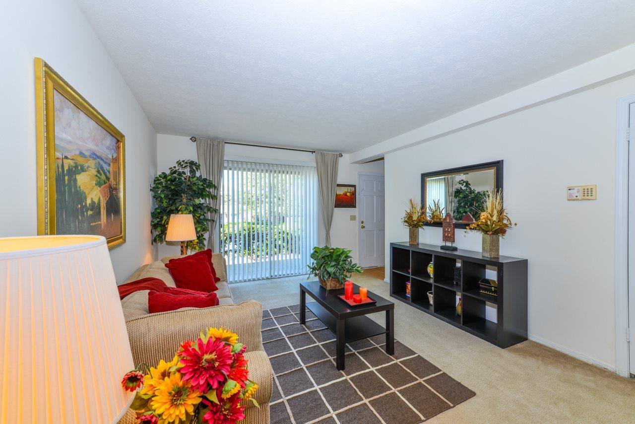https://cdn.rentalbeast.com/listings/1528215362749_1240175.jpg.rbm
