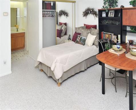 https://cdn.rentalbeast.com/listings/1529699223017_2301832.jpg.rbm