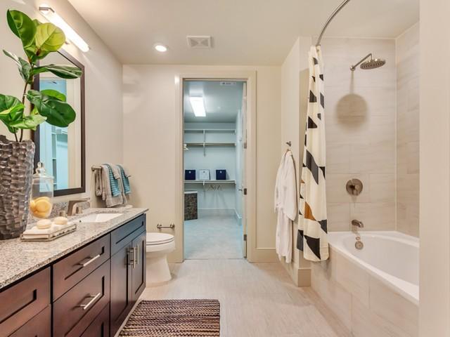 https://cdn.rentalbeast.com/listings/1531249407438_1874839.jpg.rbm