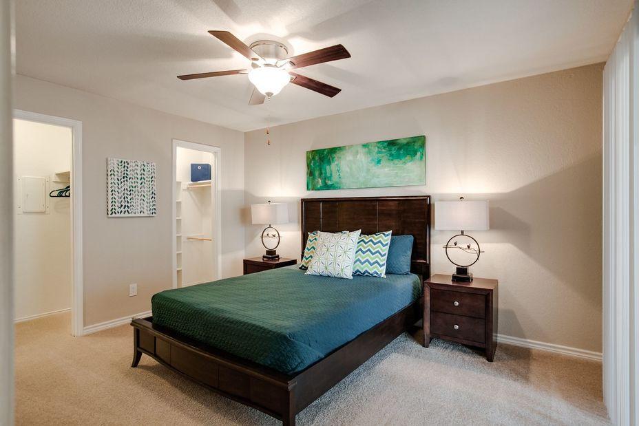 https://cdn.rentalbeast.com/listings/1544030215692_1594290.jpg.rbm