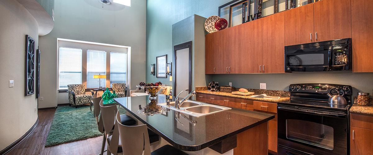 https://cdn.rentalbeast.com/listings/1544045324723_2667261.jpg.rbm