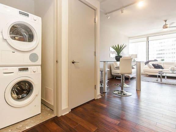 https://cdn.rentalbeast.com/listings/1556348_1729187813078.jpg.rbm