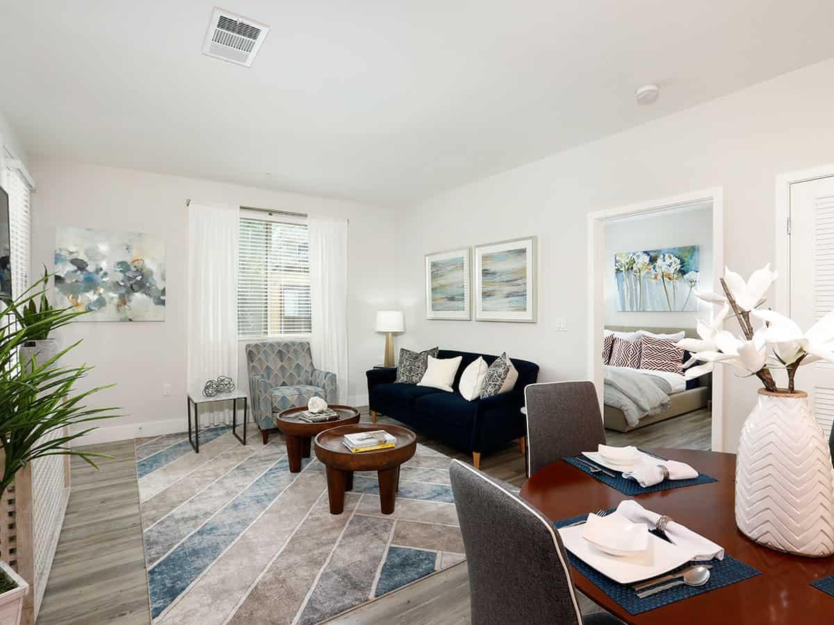 https://cdn.rentalbeast.com/listings/1660819_1604068743891.jpg.rbm